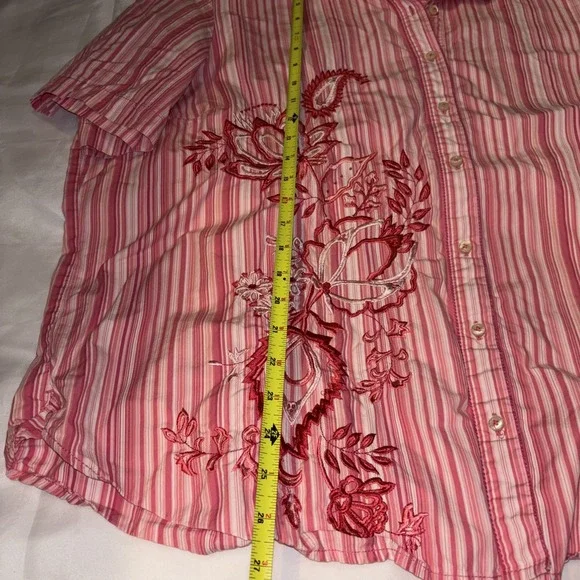 Tommy Hilfiger Women's Size 24 Striped Embroidered Floral Button Front Blouse - Picture 5 of 6